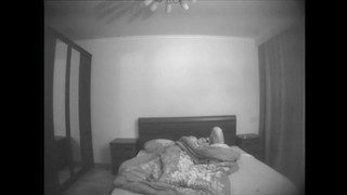 Сестра Наташа сосет хуй и ебется с братом Мишей