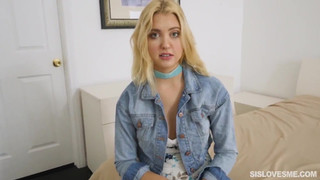 Братан выебал жопу белокурой сестры после минета