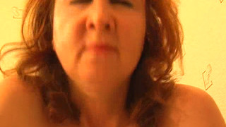 Взрослый сын принуждает к сексу свою зрелую мамочку