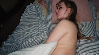 Моя старшая сестра спала, но это меня не остановило и я ее трахнул!