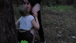 Где брату и сестре ебаться, если дома родители? На природе в лесу!